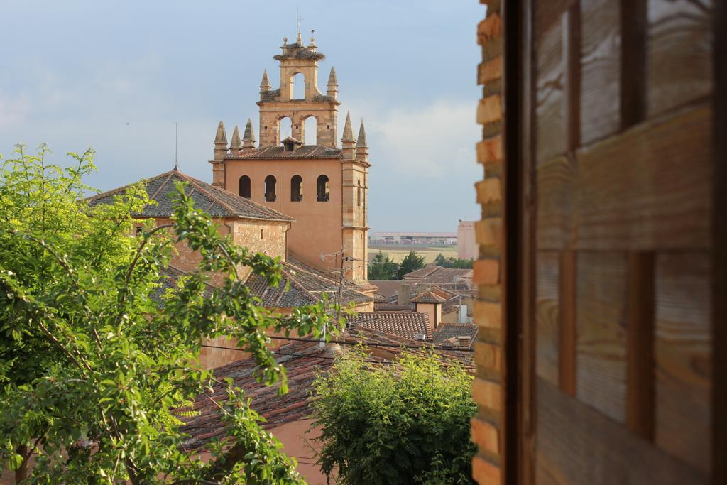 La Caseja De Ayllon Bagian luar foto